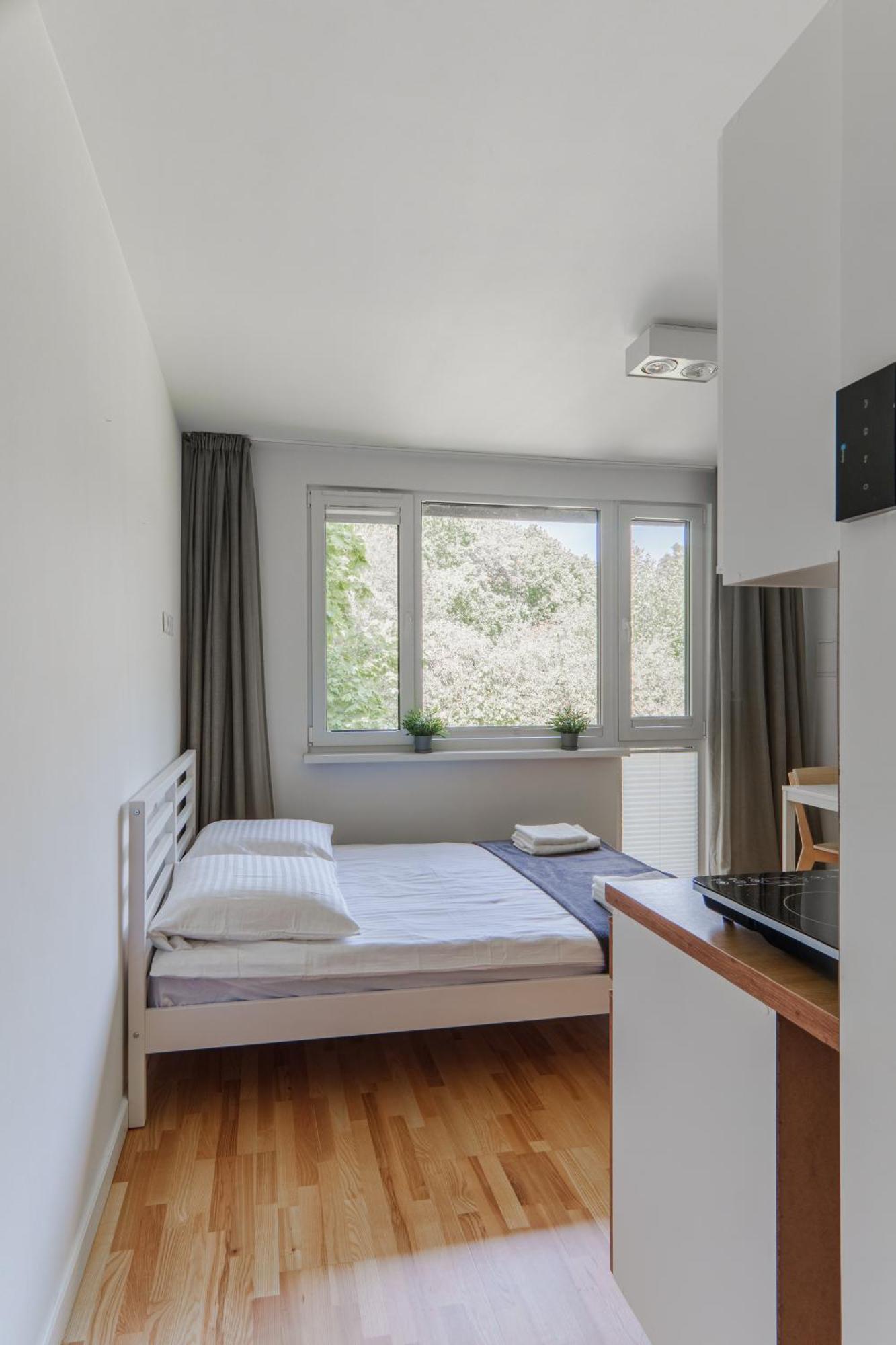 The Park Suites Варшава Екстериор снимка