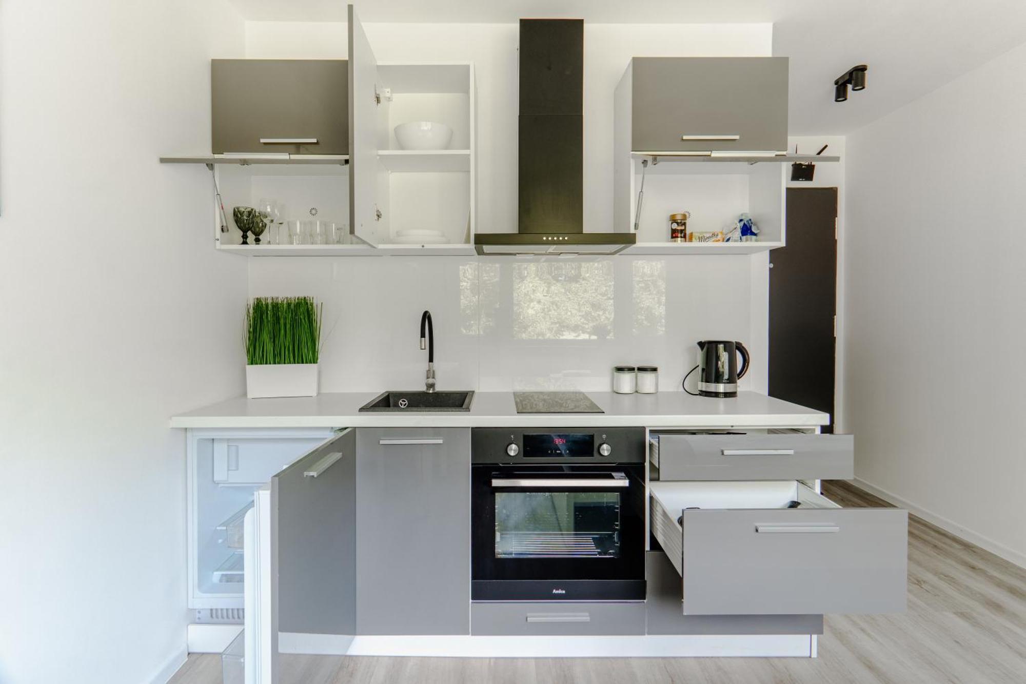 The Park Suites Варшава Екстериор снимка